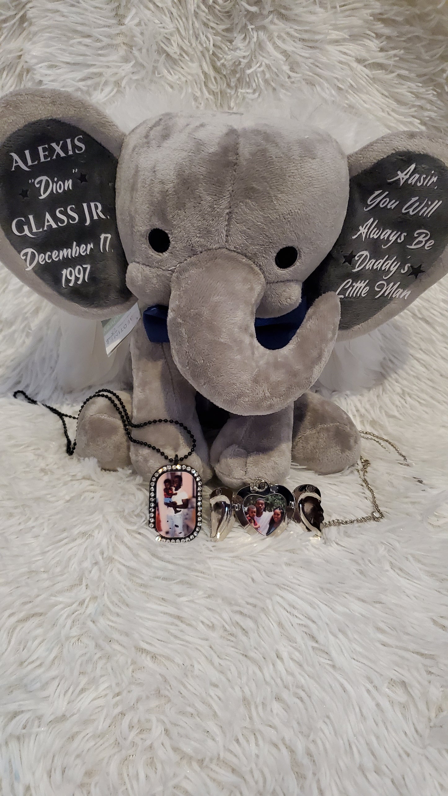 Baby/Celebratory Elephants