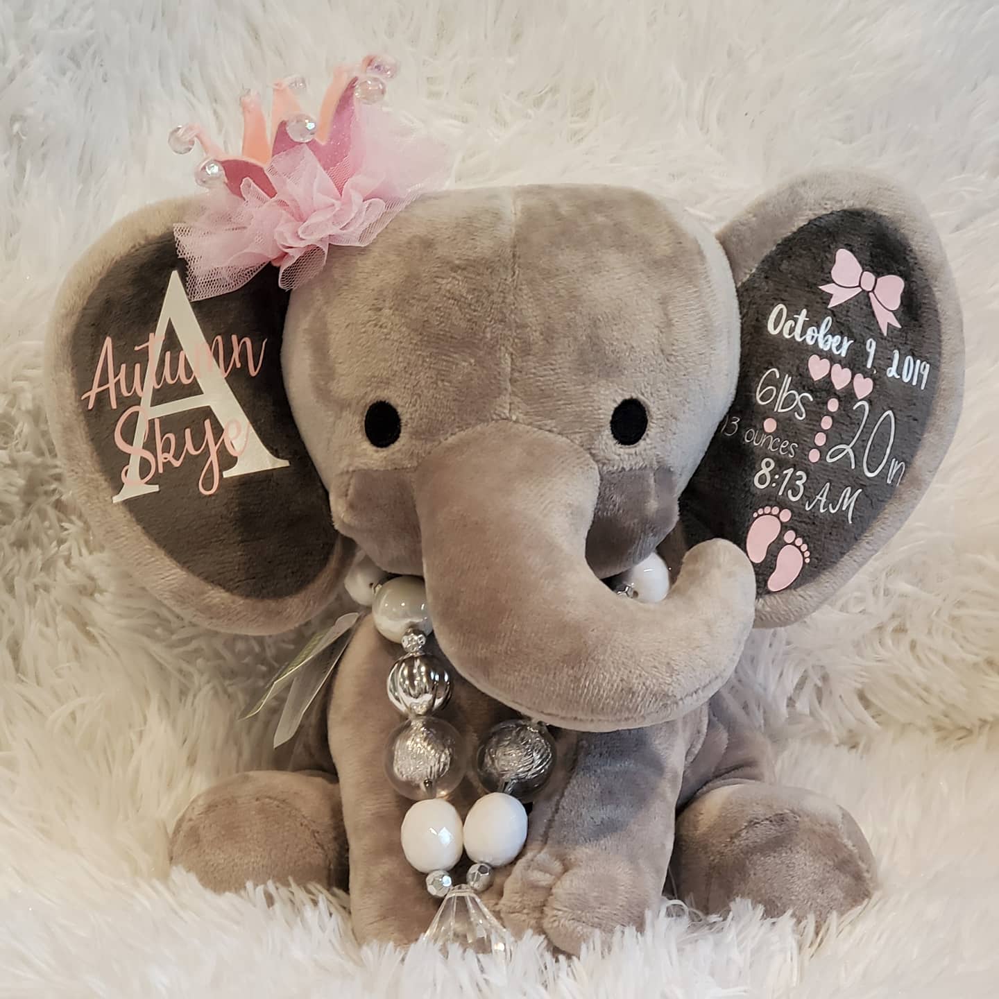 Baby/Celebratory Elephants